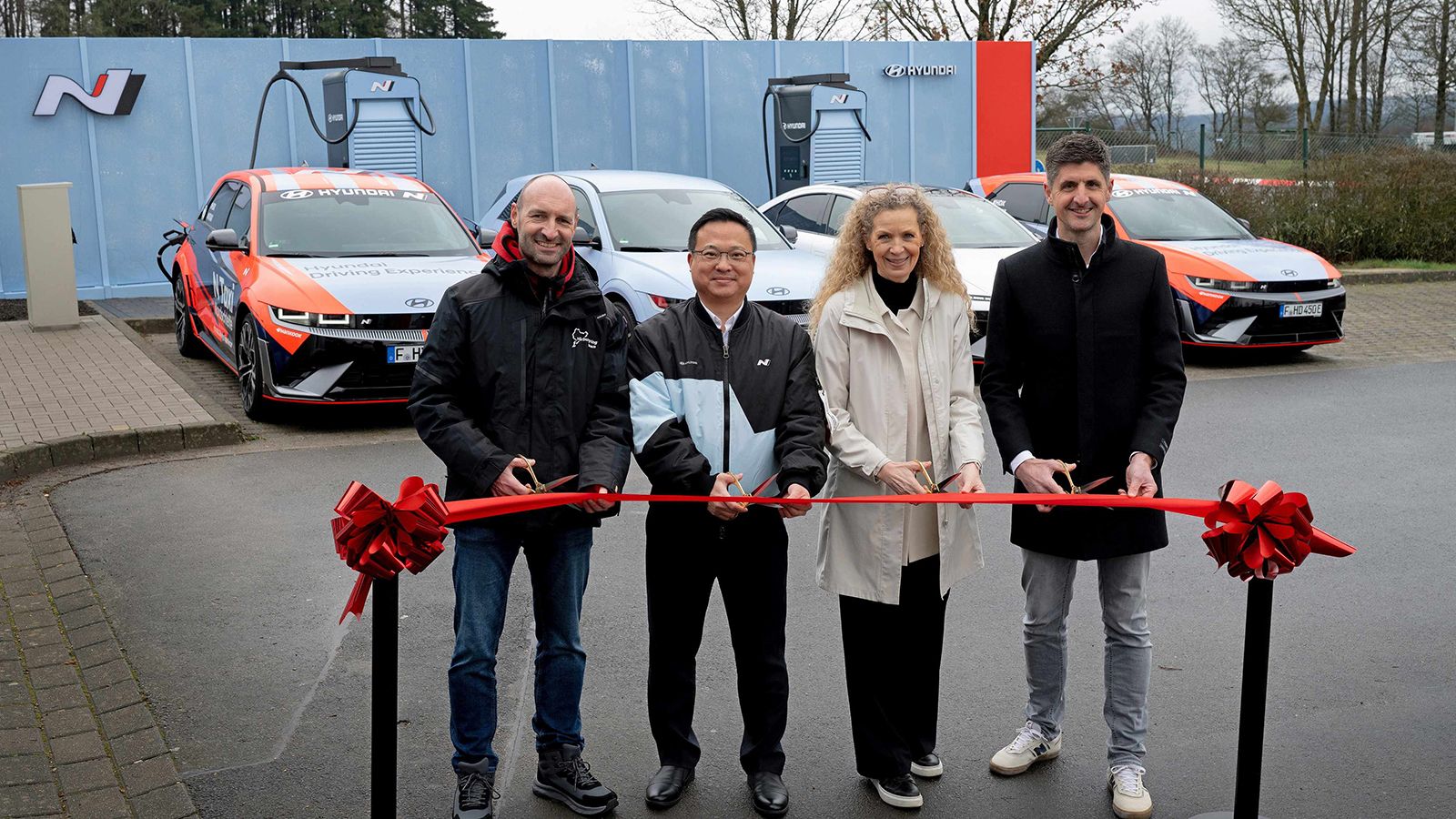Hyundai: Δωρεάν υπερταχυφορτιστές στο Ring για non-stop απόλαυση